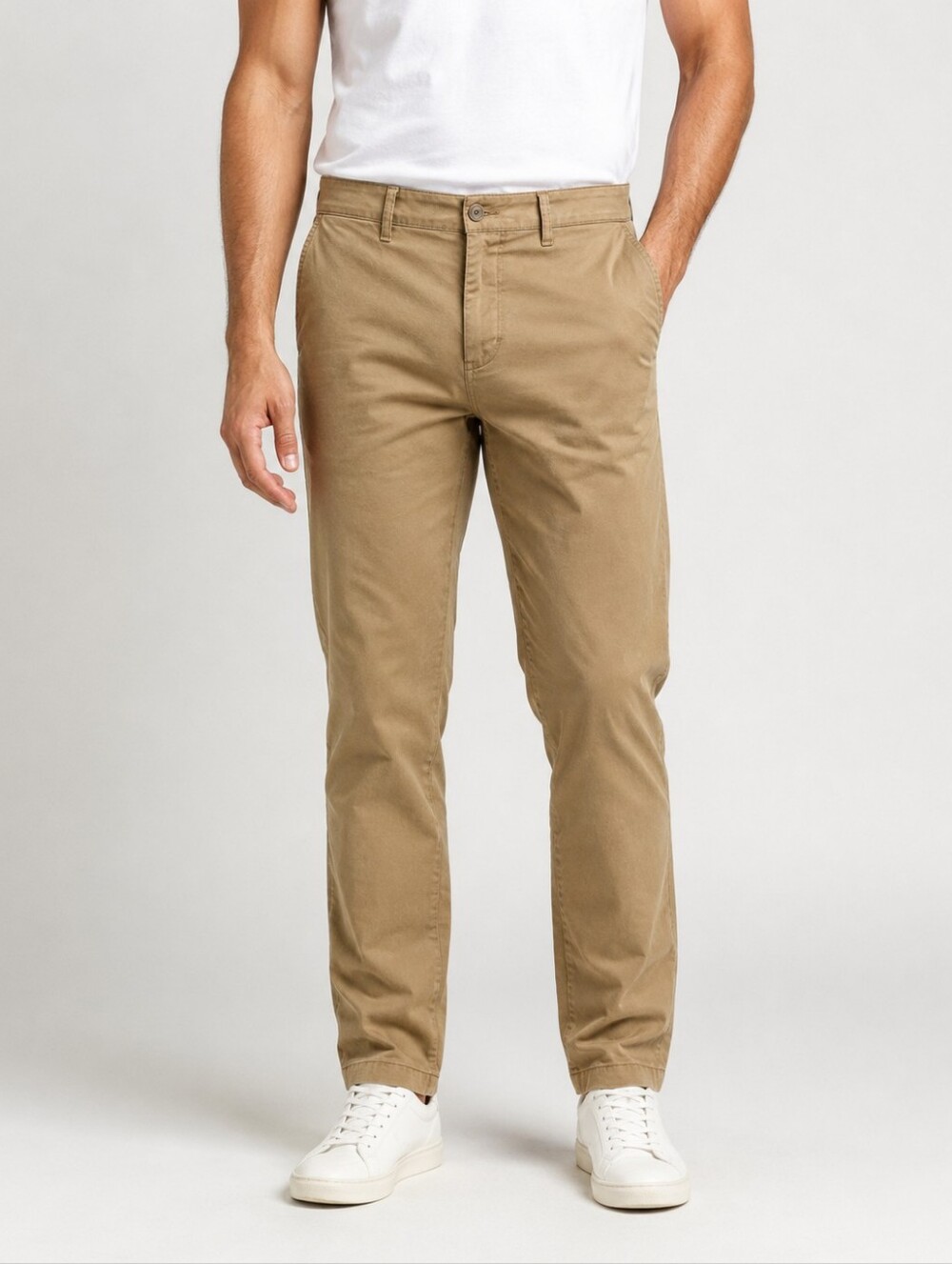 Hugo Boss Men's Pants in Khaki